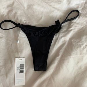 Frankies Bikinis Black Bottoms